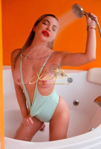 LAURA-ATHENS-ESCORT-STARS-4 LAURA-ATHENS-ESCORT-STARS-4